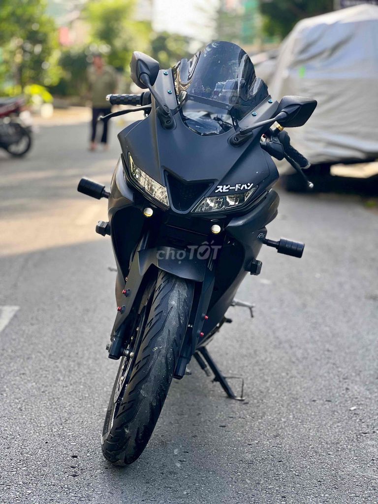 Yamaha R15V3 2018 Đen. Mua bán Xe máy tại Quận 7 Tp Hồ Chí Minh được đăng bởi Cửa hàng xe máy trả góp Q7 hình 3