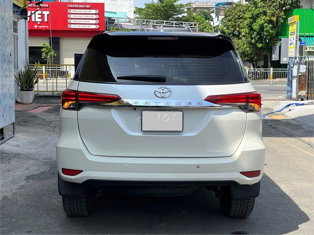 TOYOTA FORTUNER 2.4G 4X2 AT 2019 XE GIA ĐÌNH ĐI ÍT. Mua bán Ô tô tại Thành phố Thủ Đức Tp Hồ Chí Minh được đăng bởi Hiếu hình 6