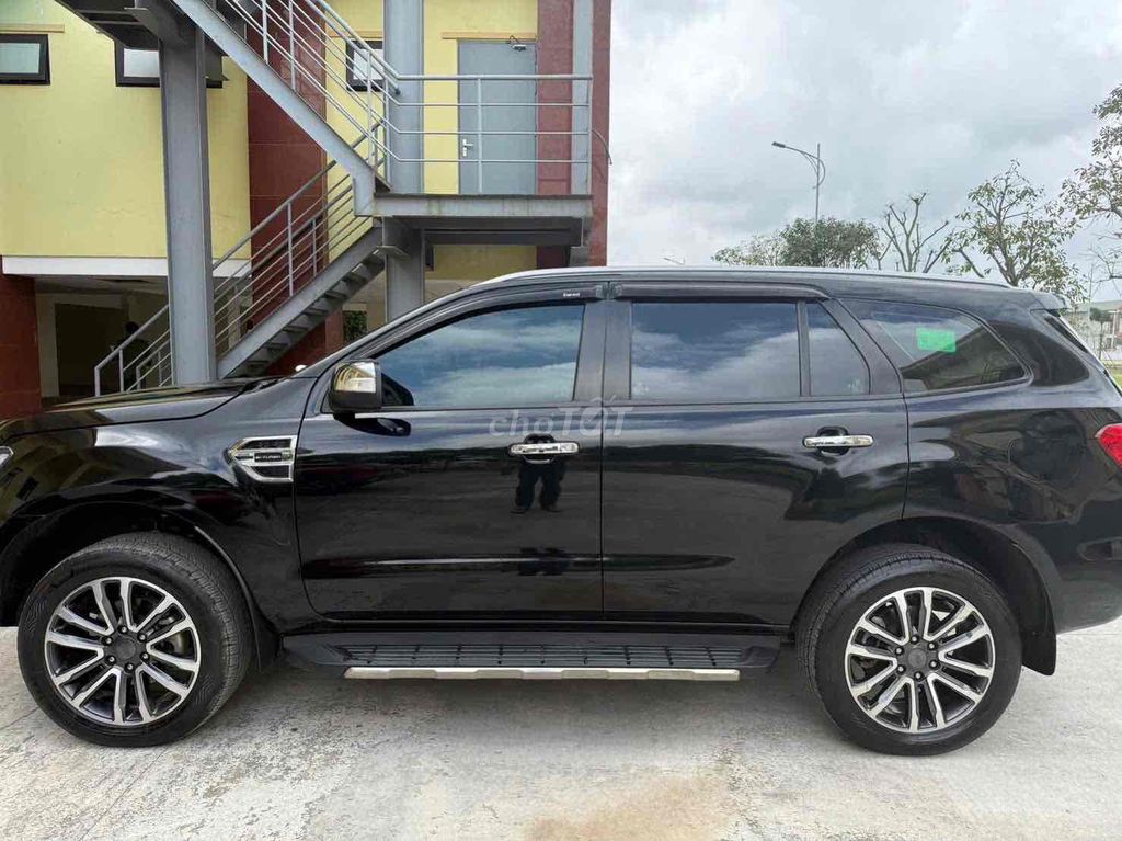 Ford Everest 2020:2 самых высоких черных моста, 10 тысяч километров