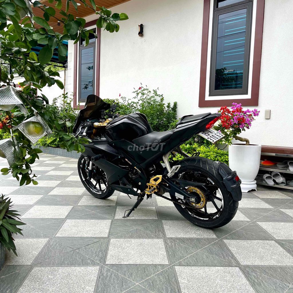 cần bán r15v3 hỗ trợ trả góp. Mua bán Xe máy tại Huyện An Dương Hải Phòng được đăng bởi Xe Máy Khang Chi hình 4