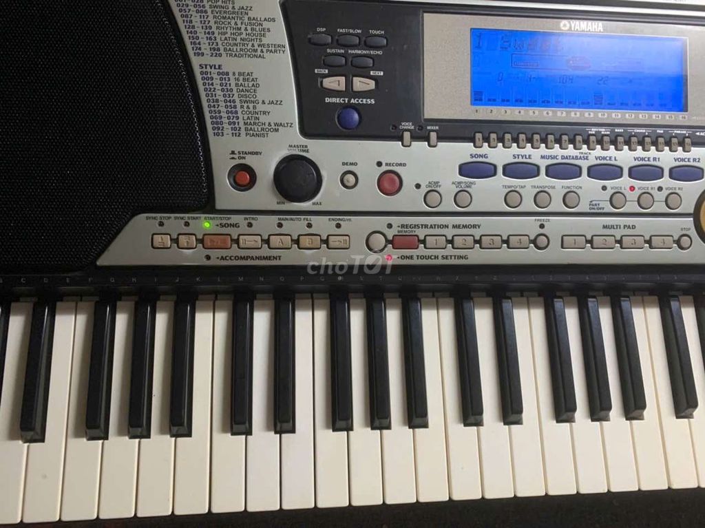 Đàn organ Yamaha Psr 550