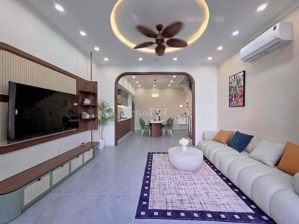 4-storey house with 4 en-suite bedrooms near Hàn market — photo 11