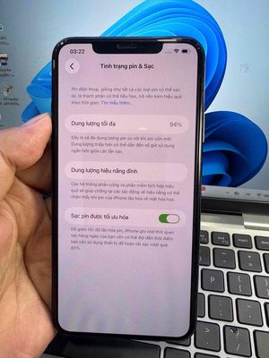 Apple iPhone 11 Pro Max 64GB Xanh 94%