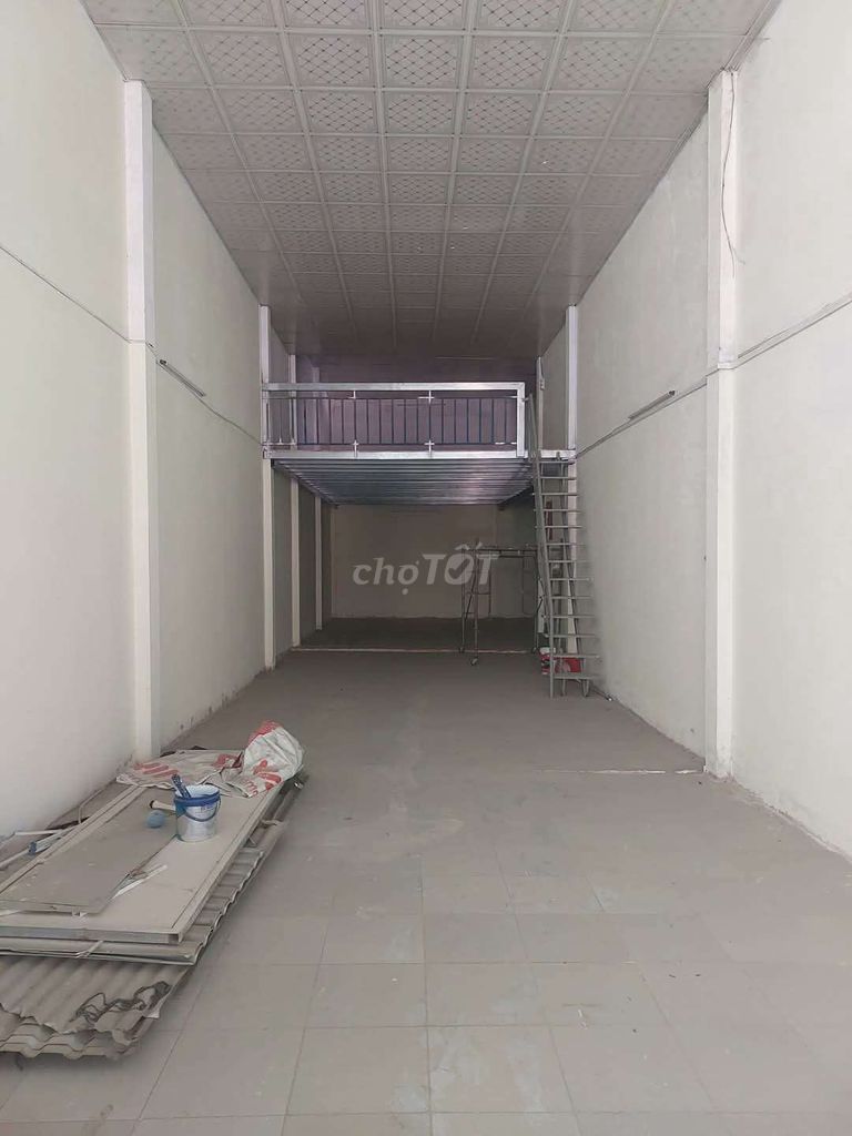 Cho thuê xưởng an phú đông 300m2 11tr