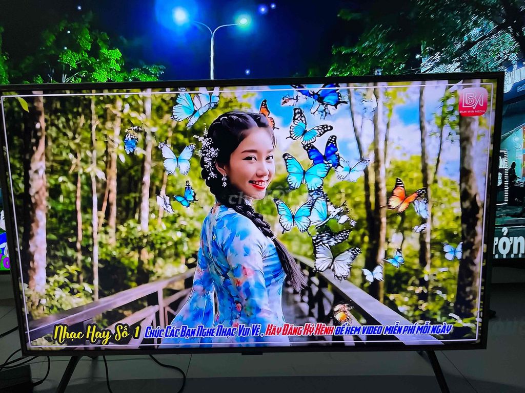 Tivi Samsung QLED 43 inch. Mua bán Tivi, Âm thanh tại Huyện Chợ Mới An Giang được đăng bởi Huy Quách AUDIO GIA RE AM THANH KARAOKE TIVI MONGGIABINHDAN  hình 1