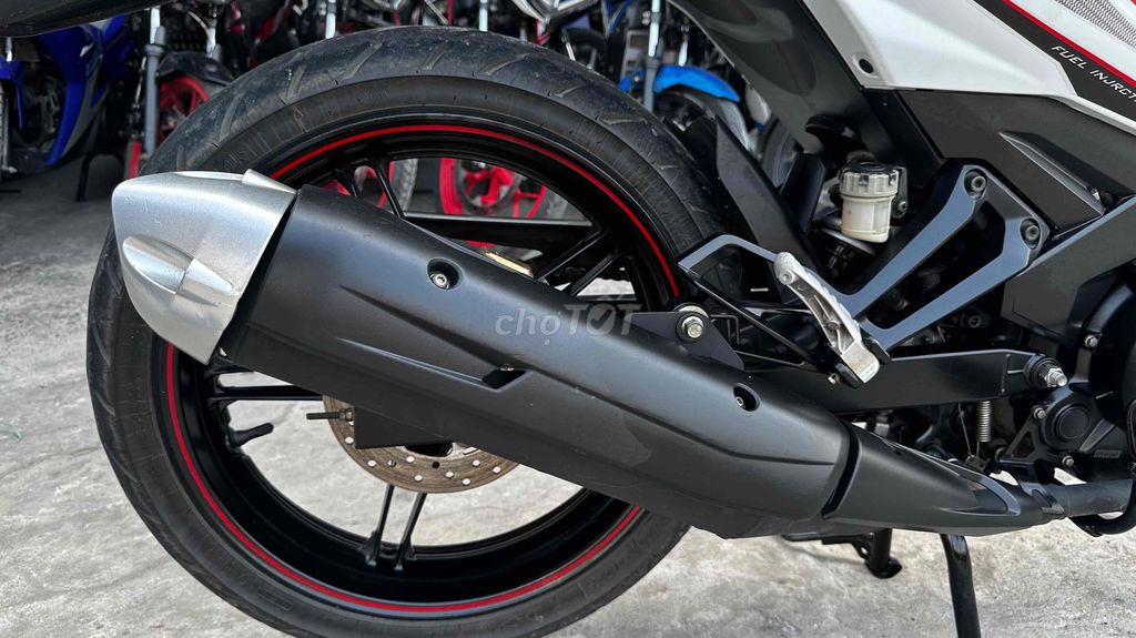 Exciter 150 trắng đỏ 2017 ( hỗ trợ góp ). Mua bán Xe máy tại Huyện Chợ Mới An Giang được đăng bởi Cửa hàng xe Thiên Phước 2 hình 16