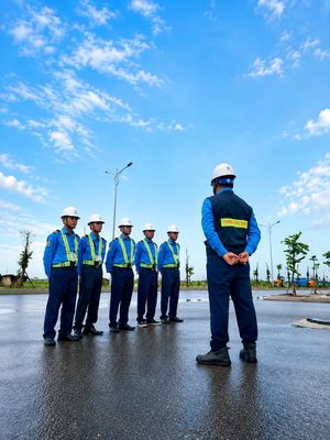 CÔNG TY TNHH DỊCH VỤ BẢO VỆ CHUYÊN NGHIỆP THĂNG LONG logo