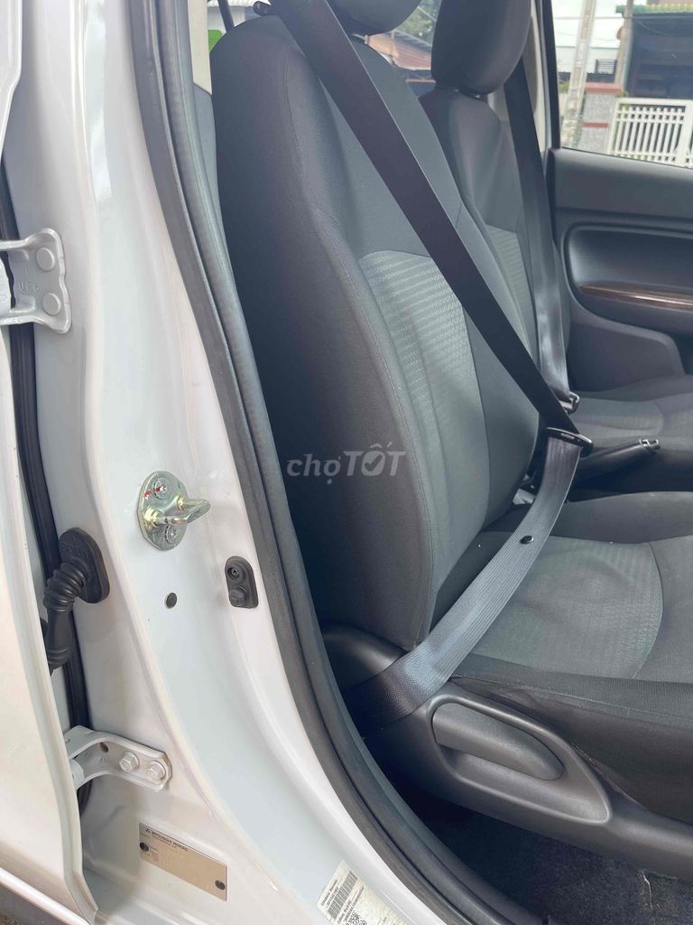 Mitsubishi Attrage 2021 1.2L CVT - 60000 km