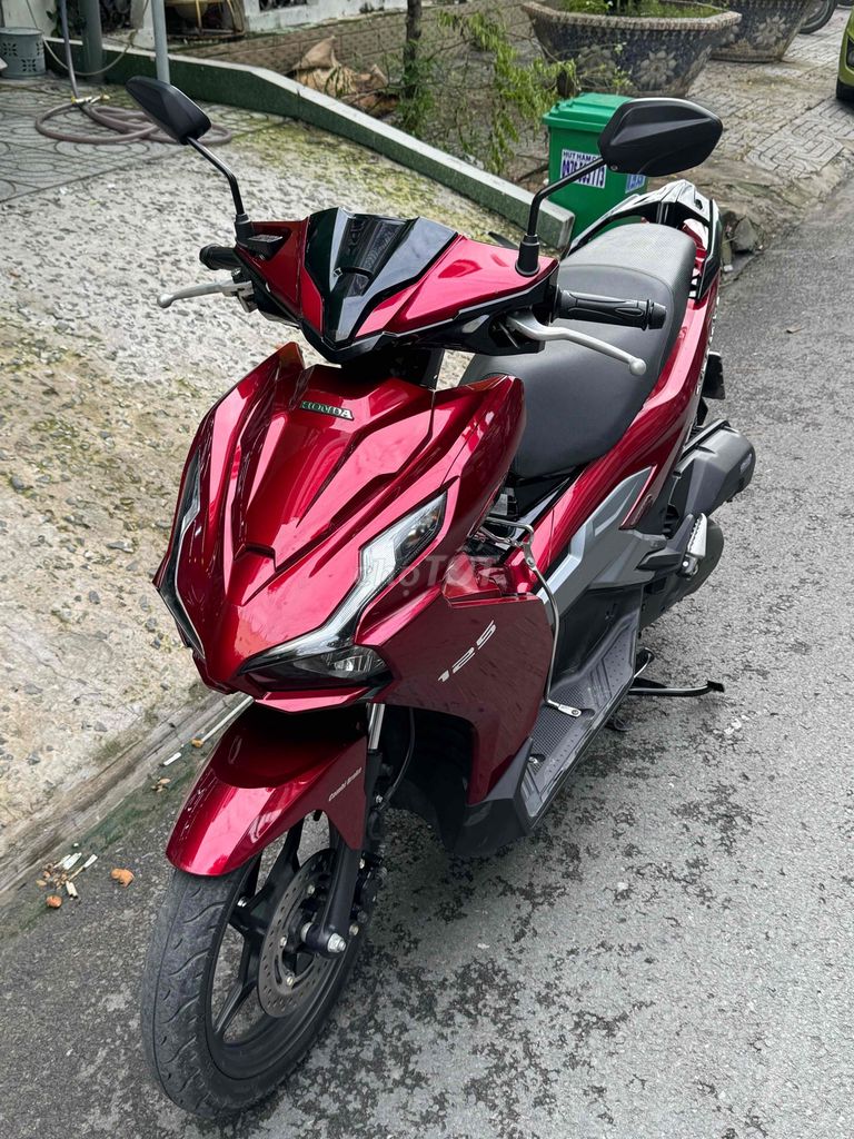 AB 125cc đi 4.999km màu đỏ mới như xe thùng 1. Mua bán Xe máy tại Quận 7 Tp Hồ Chí Minh được đăng bởi AN LÝ  hình 1
