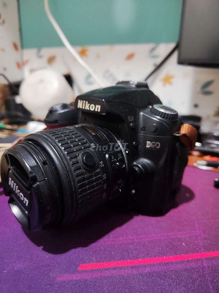 Máy ảnh Nikon D90 ống kính 18-55mm. Mua bán Máy ảnh, Máy quay tại Thành phố Bến Tre Bến Tre được đăng bởi Lê Hoàng Đạt hình 1