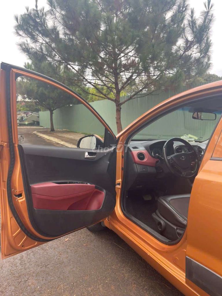 Huyndai Grand sx 2014 số tự động. Mua bán Ô tô tại Huyện Ia Grai Gia Lai được đăng bởi Ngo Thanh Long hình 9