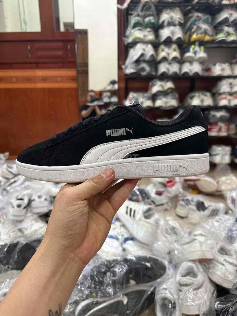 Puma smash v2 bao ngon luôn cả nhà ơi 📍