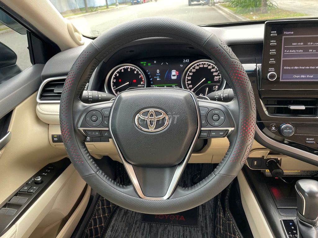 TOYOTA CAMRY 2.5Q MODEL 2022 SIÊU LƯỚT. Mua bán Ô tô tại Quận Gò Vấp Tp Hồ Chí Minh được đăng bởi ĐỨC XE LƯỚT hình 3