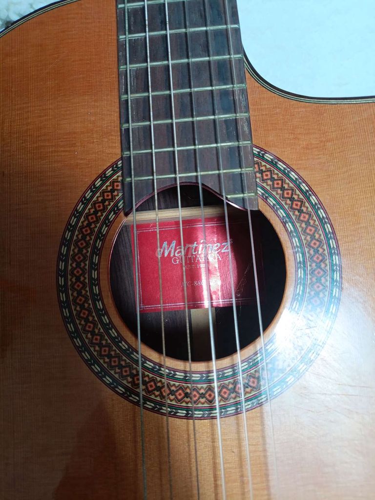 Guitar Martinez