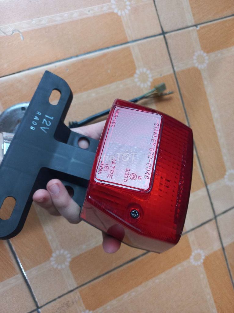 Vô lăng mâm lửa và cụm đèn hậu zin xe Cub. Mua bán Phụ tùng xe tại Quận Hà Đông Hà Nội được đăng bởi Lê Công Tuấn Anh hình 15