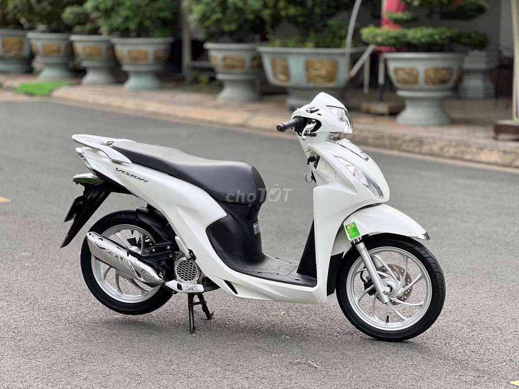 Honda Vision 2022 110cc Trắng Đen Bạc Có Trả Góp🎉🎉. Mua bán Xe máy tại Thành phố Biên Hòa Đồng Nai được đăng bởi Xe Máy Phát Đồng hình 2