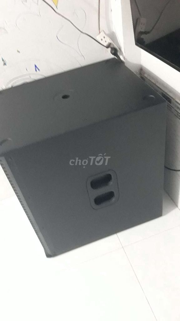 Loa siêu trầm RCF 50. Mua bán Tivi, Âm thanh tại Quận 12 Tp Hồ Chí Minh được đăng bởi Trinh hình 1