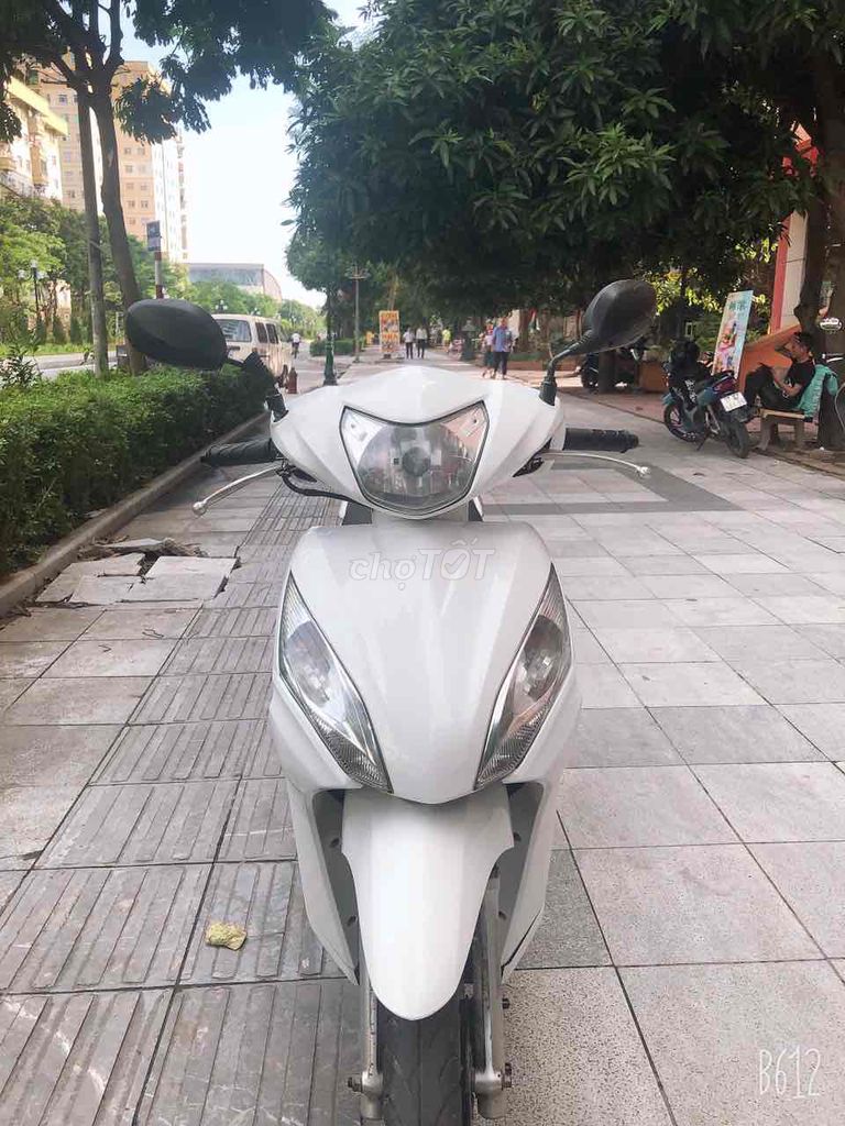 Honda Vision Fi chính chủ, bao sang tên.