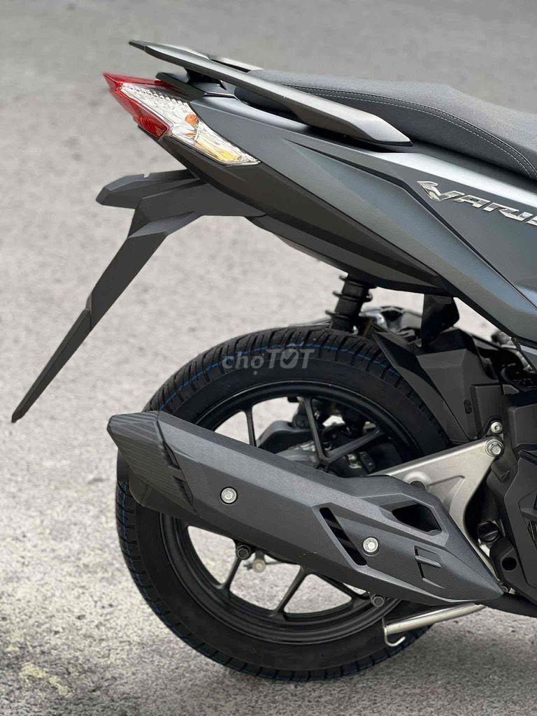 Cần Bán e vario dk 2018 đẹp keng 9 chủ ký giấy. Mua bán Xe máy tại Thành phố Biên Hòa Đồng Nai được đăng bởi Cửa Hàng Xe Máy Gia Khang  hình 6