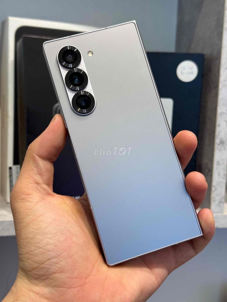 Samsung Fold6 256GB Xám titan SSVN. Mua bán Điện thoại tại Quận 3 Tp Hồ Chí Minh được đăng bởi 2 Hand STORE  hình 1