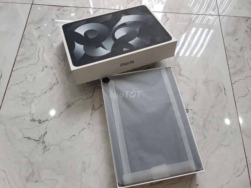 iPad Air 5 FULLBOX NHƯ MỚI SẠC ÍT LẦN HÀNG VN