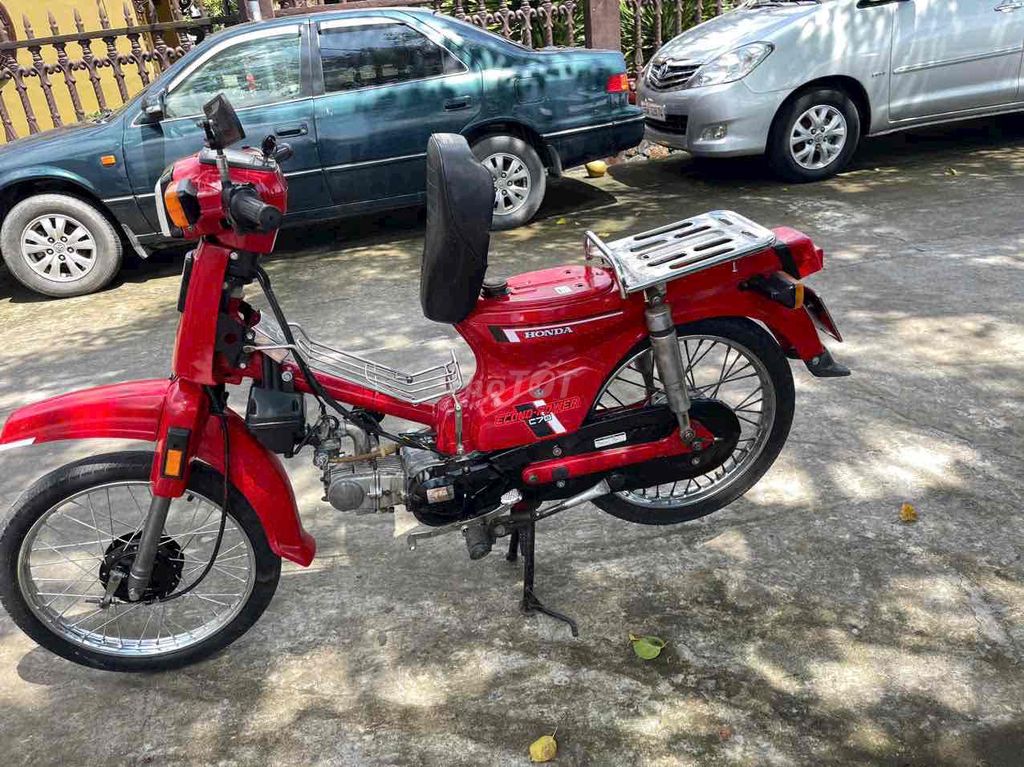 cúp 70cbans cúp 70c còn khá đẹp …. anh em có kèo. Mua bán Xe máy tại Quận Ninh Kiều Cần Thơ được đăng bởi nguyen van tai hình 4