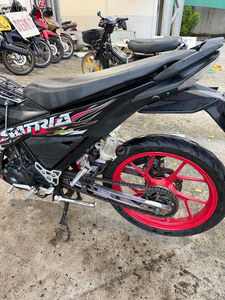 xe suzuky satria bs 64. Mua bán Xe máy tại Quận Bình Thuỷ Cần Thơ được đăng bởi thiên phúc hình 4