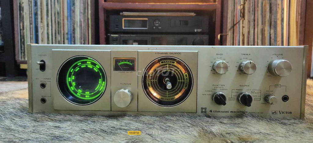 Victor CA-Q2 4 kênh 300W Bạc. Mua bán Tivi, Âm thanh tại Quận 3 Tp Hồ Chí Minh được đăng bởi Ngô Phi Bằng  hình 1