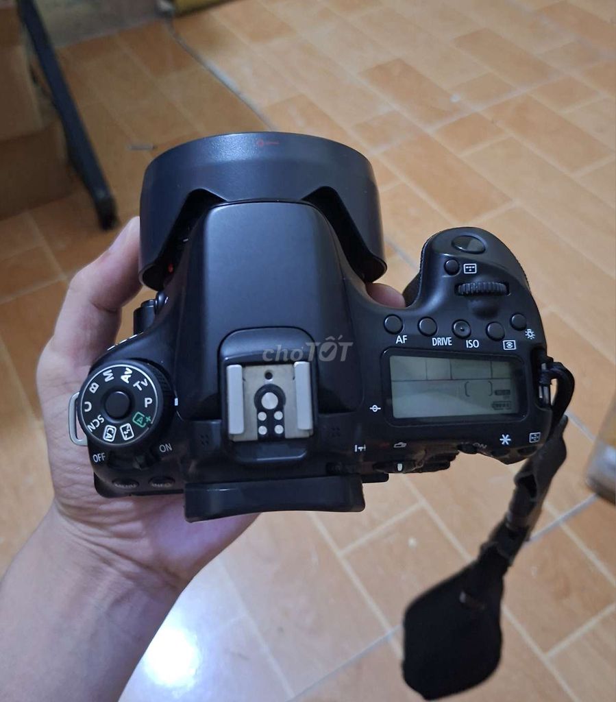 Máy ảnh Canon EOS 70D Đen. Mua bán Máy ảnh, Máy quay tại Huyện Yên Phong Bắc Ninh được đăng bởi Nguyễn Trang hình 1