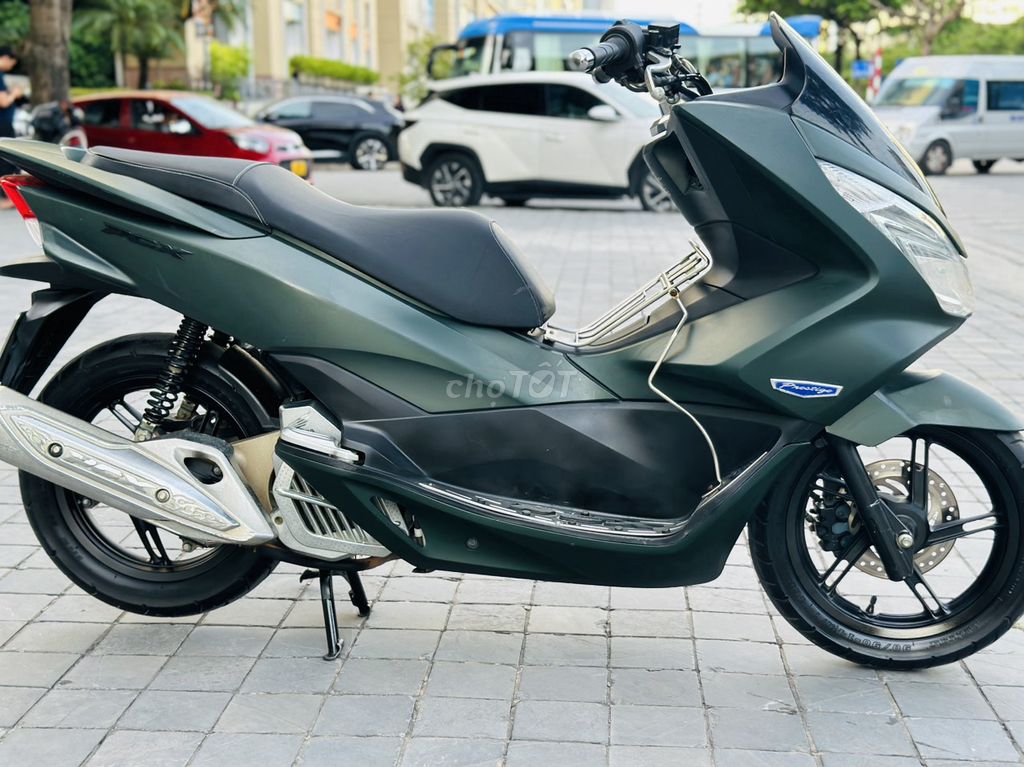 HONDA PCX 125 FI XANH RÊU MÁY ZIN BIỂN 29. Mua bán Xe máy tại Quận Nam Từ Liêm Hà Nội được đăng bởi TÙNG LÂM hình 4