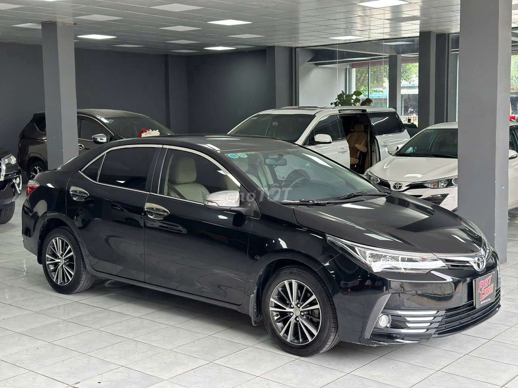 Toyota Corolla Altis 2018 1.8G, màu đen,89.000 km. Mua bán Ô tô tại Thành phố Thủ Đức Tp Hồ Chí Minh được đăng bởi Son Do hình 3