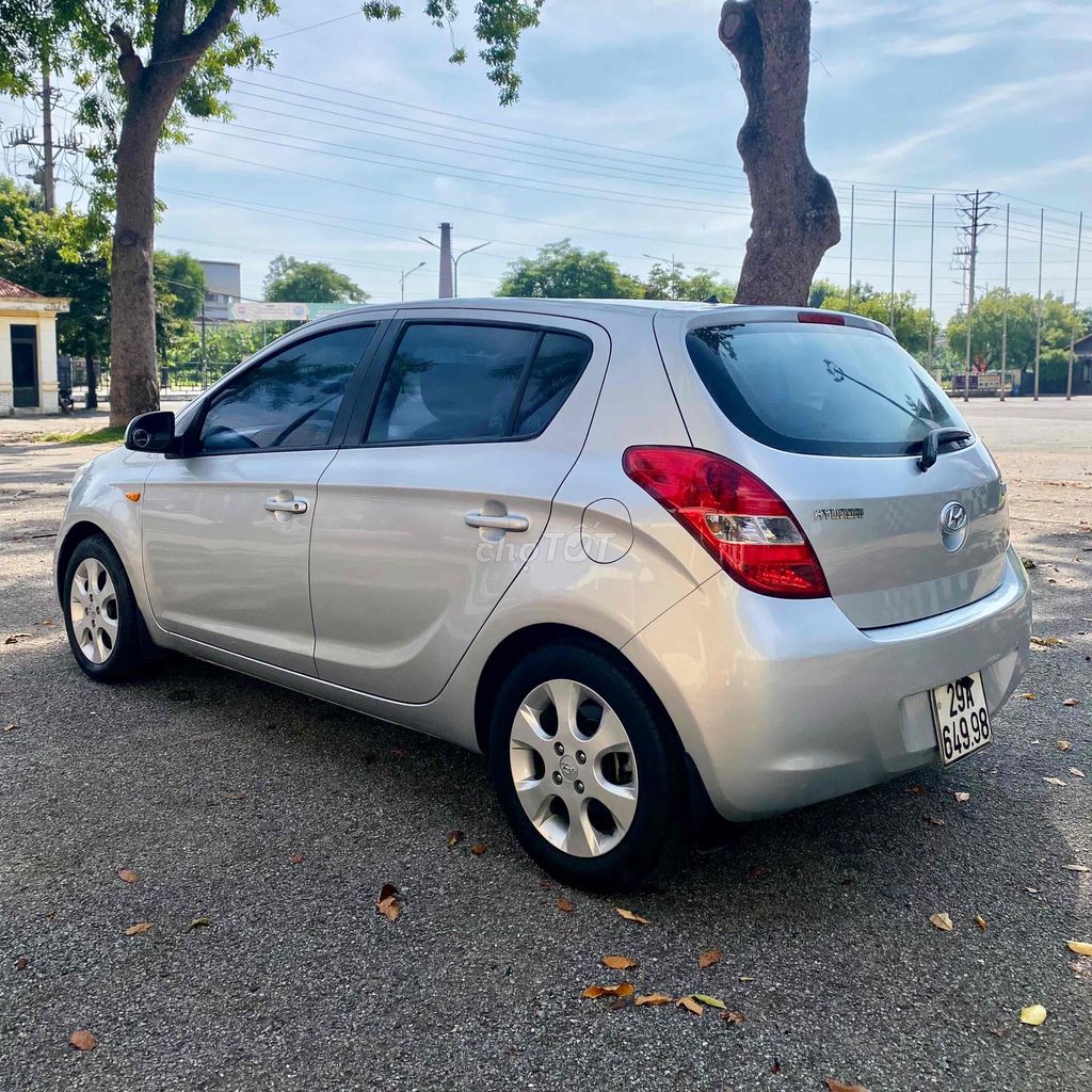 Hyundai i20 2012 1.4 AT - 125000 km. Mua bán Ô tô tại Thành phố Việt Trì Phú Thọ được đăng bởi Nguyễn Tùng Ô Tô Cũ  hình 3