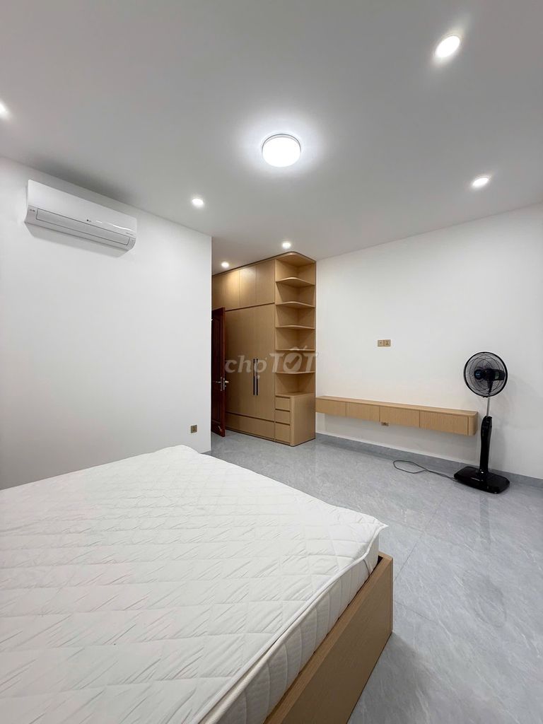 Cho thuê nhà full nội thấy Gói 7 khu đô thị Mỹ Gia giá 27tr/tháng