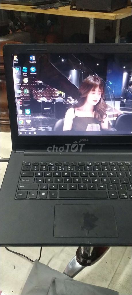 Laptop 800k. Mua bán Laptop tại Thị xã Bến Cát Bình Dương được đăng bởi ĐOÀN GIA TRANG  hình 1