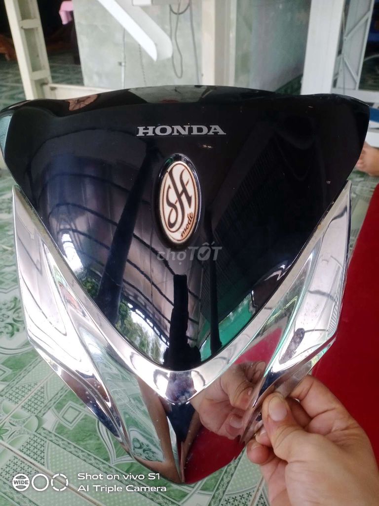 Mặt nạ sh mode. Mua bán Phụ tùng xe tại Huyện Long Hồ Vĩnh Long được đăng bởi A Long hình 2