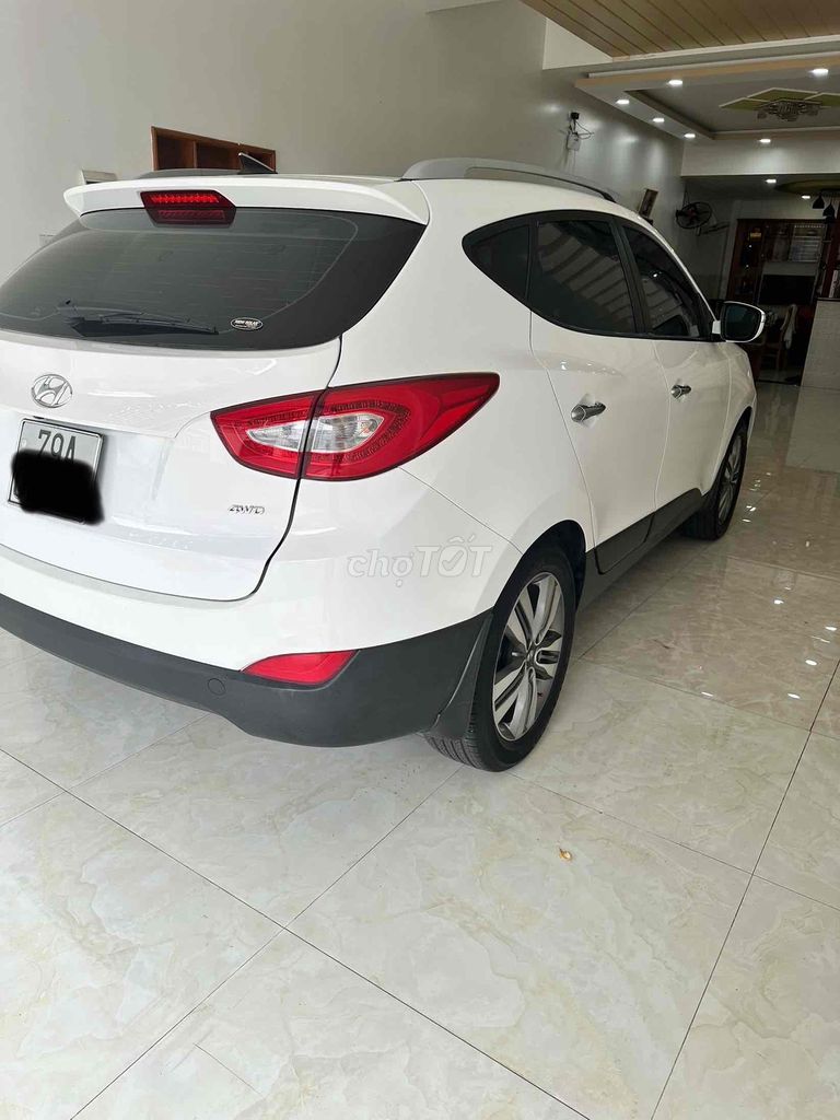 Hyundai Tucson 2014 2.0 AT 2WD - 86000 km. Mua bán Ô tô tại Huyện Diên Khánh Khánh Hòa được đăng bởi Ngô hữu toàn hình 3