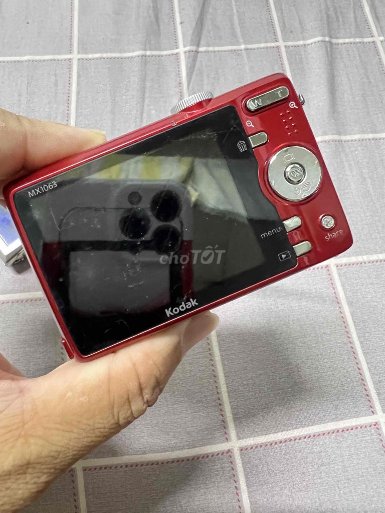 Máy ảnh Kodak MX1063  vs sony carl zeiss. Mua bán Máy ảnh, Máy quay tại Quận 10 Tp Hồ Chí Minh được đăng bởi Luơng Thanh Tùng hình 1