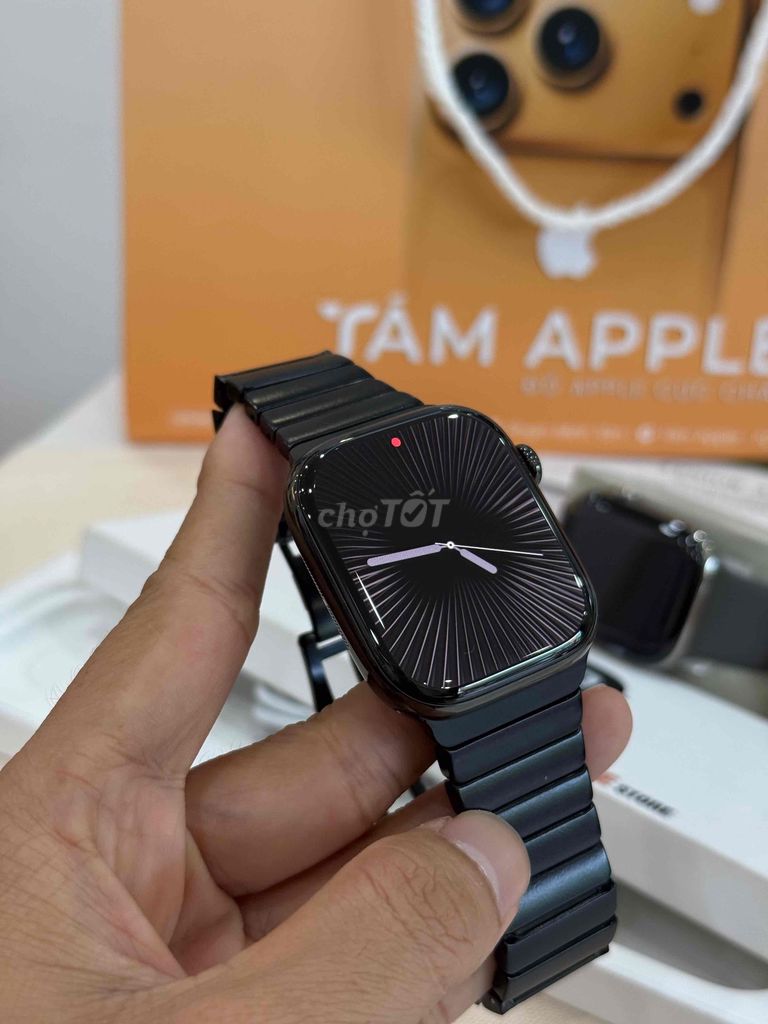 Apple Watch S10 Titanium Đen 46mm - Bản Titan. Mua bán Thiết bị đeo thông minh tại Quận Ninh Kiều Cần Thơ được đăng bởi Phạm Minh Tâm hình 1
