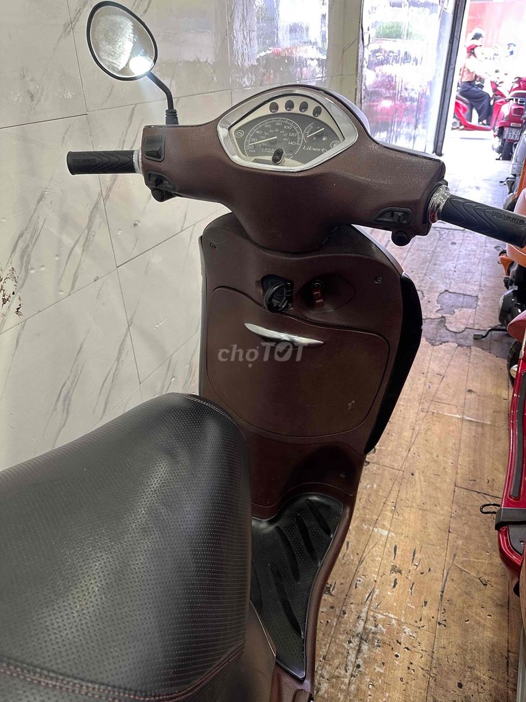 Piaggio Liberty 125ie Phun Xăng Điện Tử . BSTP. Mua bán Xe máy tại Quận Phú Nhuận Tp Hồ Chí Minh được đăng bởi Ngọc Huy hình 3