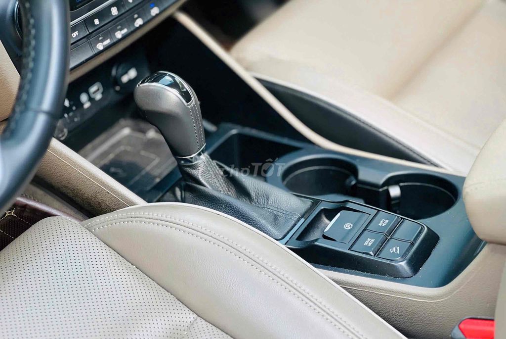 Hyundai Tucson 2.0ATH sx 2021 màu trắng siêu đẹp. Mua bán Ô tô tại Quận Cầu Giấy Hà Nội được đăng bởi Cao Quý hình 7