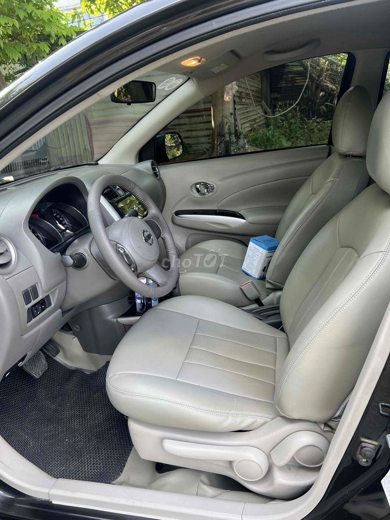 Nissan Sunny 2018 1.5 XV Premium - 89000 km. Mua bán Ô tô tại Quận Liên Chiểu Đà Nẵng được đăng bởi LÊ KHÁNH HUYỀN hình 5