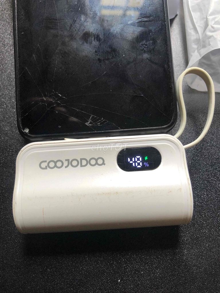 Sạc dự phòng GOOJODOO cũ 5000mah. Mua bán Phụ kiện (Màn hình, Chuột...) tại Huyện Việt Yên Bắc Giang được đăng bởi Anh Đồng NÁt hình 1