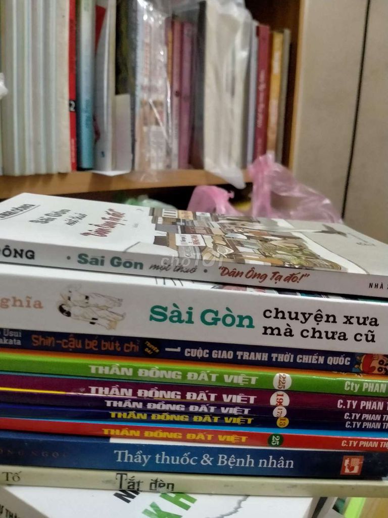 Truyện tranh nhiều thể loại nhiều tác giả. Mua bán Sách tại Quận 8 Tp Hồ Chí Minh được đăng bởi Quỳnh Ngân hình 1