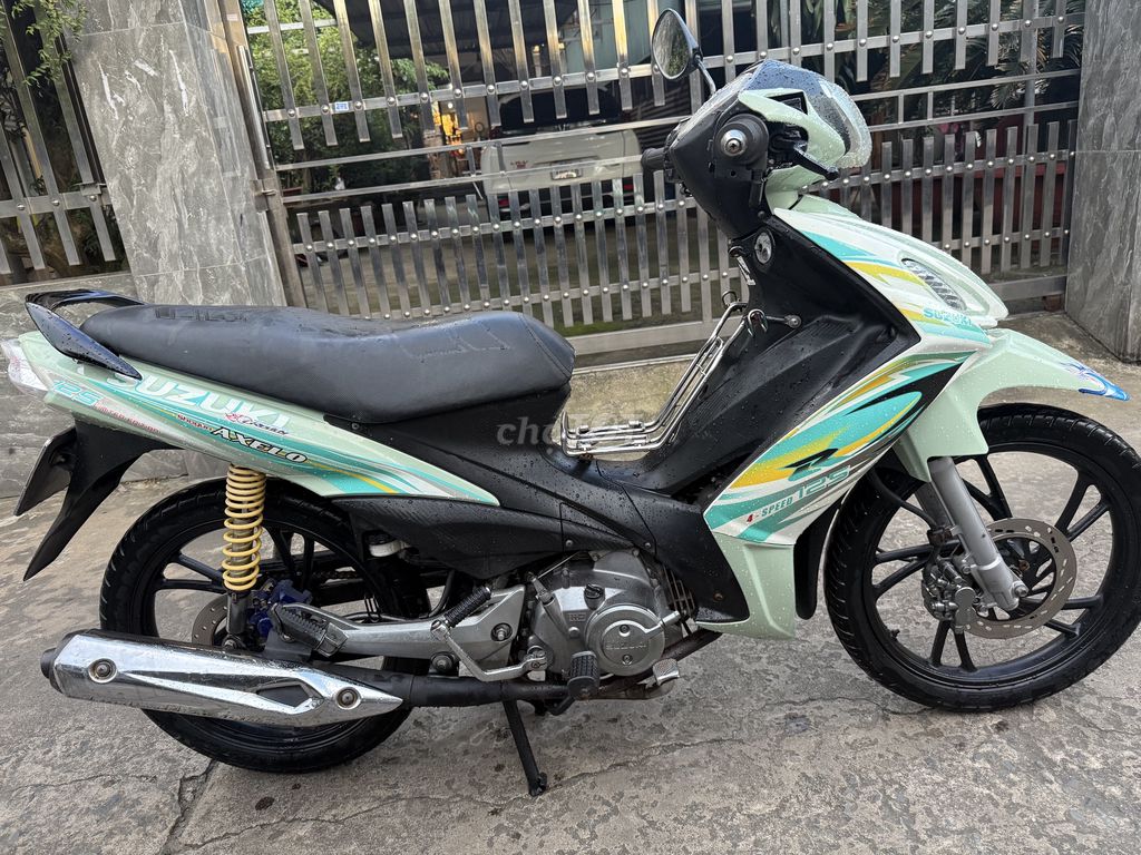Côn tay Suzuki Axelo 125cc , đẹp êm ngon. Mua bán Xe máy tại Huyện Trảng Bom Đồng Nai được đăng bởi Trần đình trung  hình 3