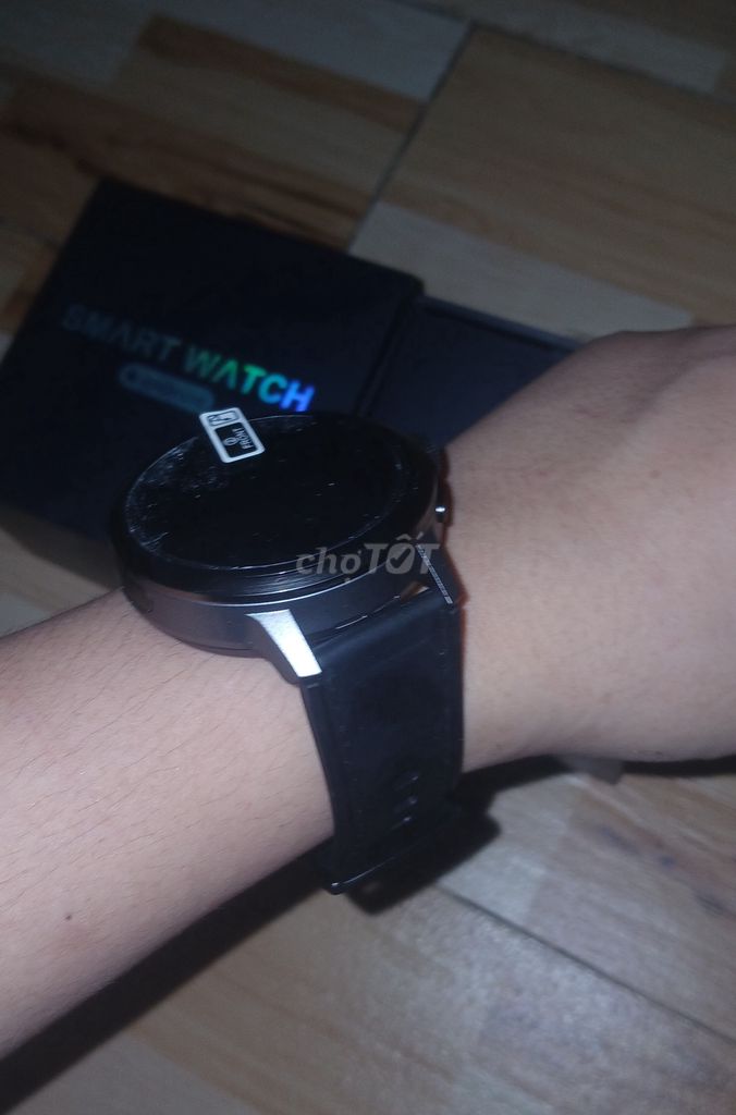 SmartWatch android 18gb nguyên seal, lắp dx sim