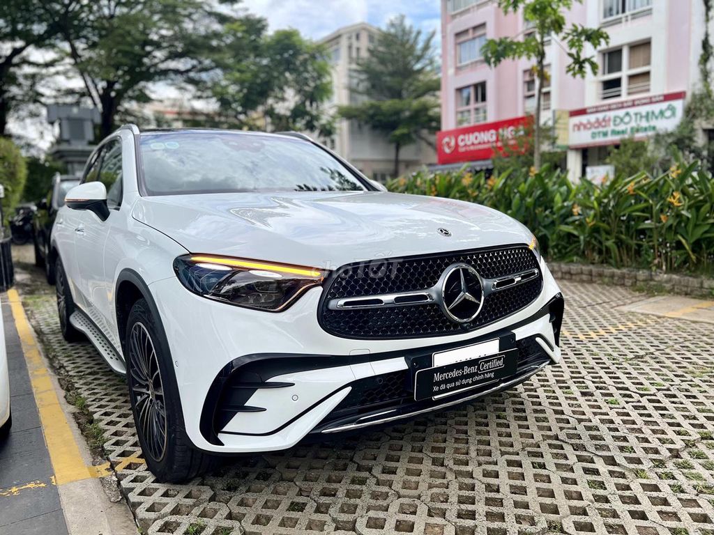 MERCEDES GLC300 2024, BẢN V1 - XE CHẠY CHỈ TIÊU