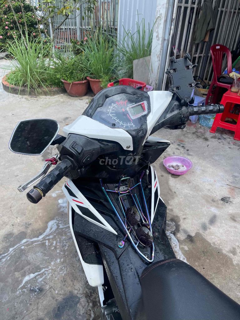 Honda Winner V1 2019 Trắng đen. Mua bán Xe máy tại Quận Cái Răng Cần Thơ được đăng bởi Cầm Đồ Minh Tấn hình 4
