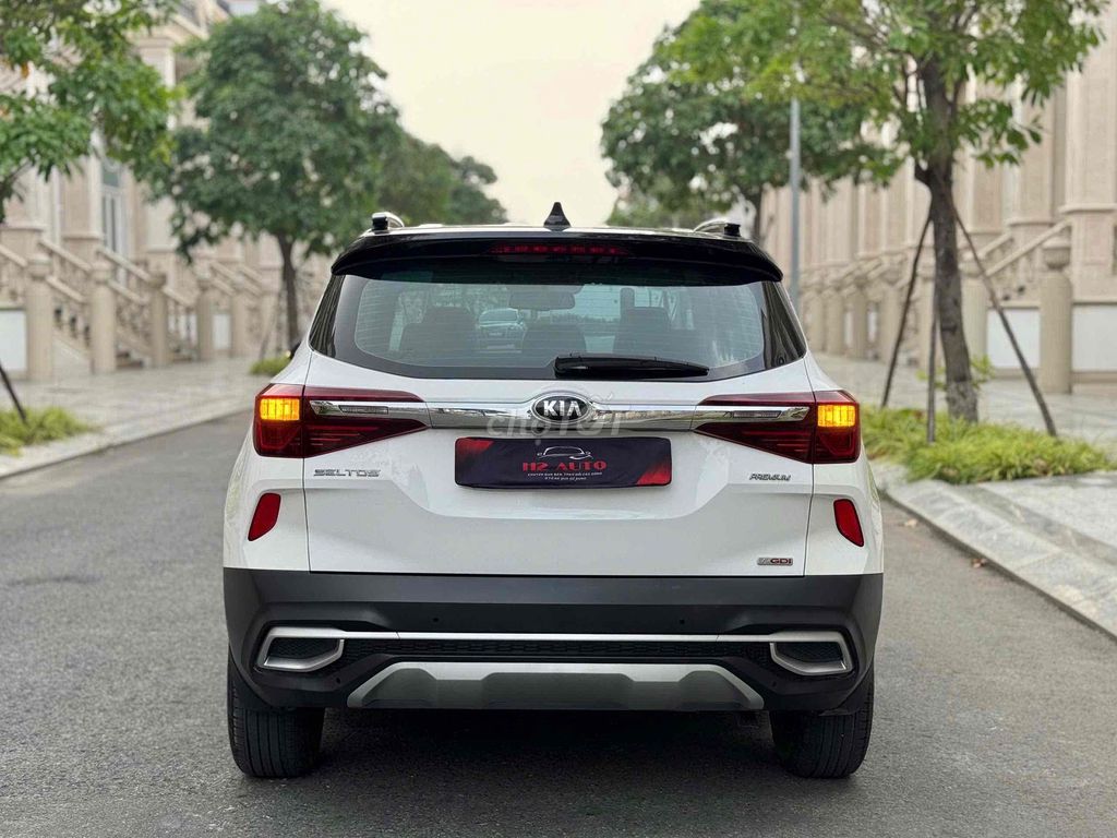Kia Seltos 2020 1.4 Premium 13.000km Trắng. Mua bán Ô tô tại Thành phố Thủ Đức Tp Hồ Chí Minh được đăng bởi Thiện Hướng  hình 2