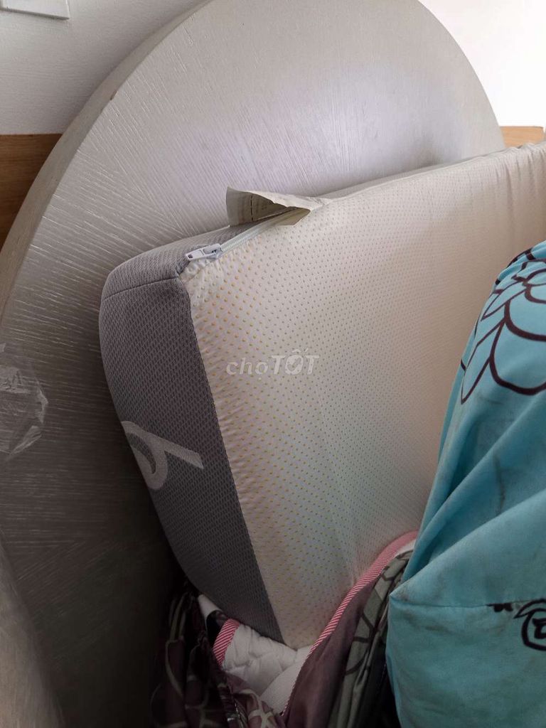 Nệm Ru9 Memory Foam 1m2 x 2m. Mua bán Giường, chăn ga gối nệm tại Thành phố Thuận An Bình Dương được đăng bởi A Long hình 1