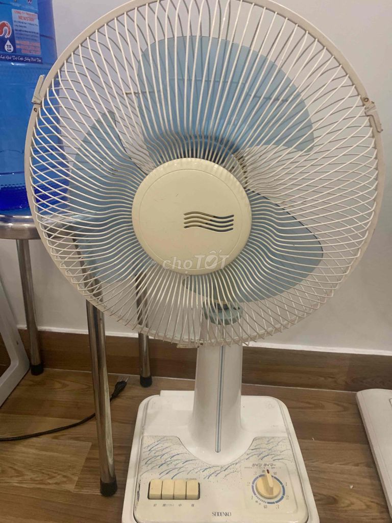 Quạt điện Nhật Trắng, Xanh. Mua bán Quạt tại Quận Lê Chân Hải Phòng được đăng bởi Subi hình 1